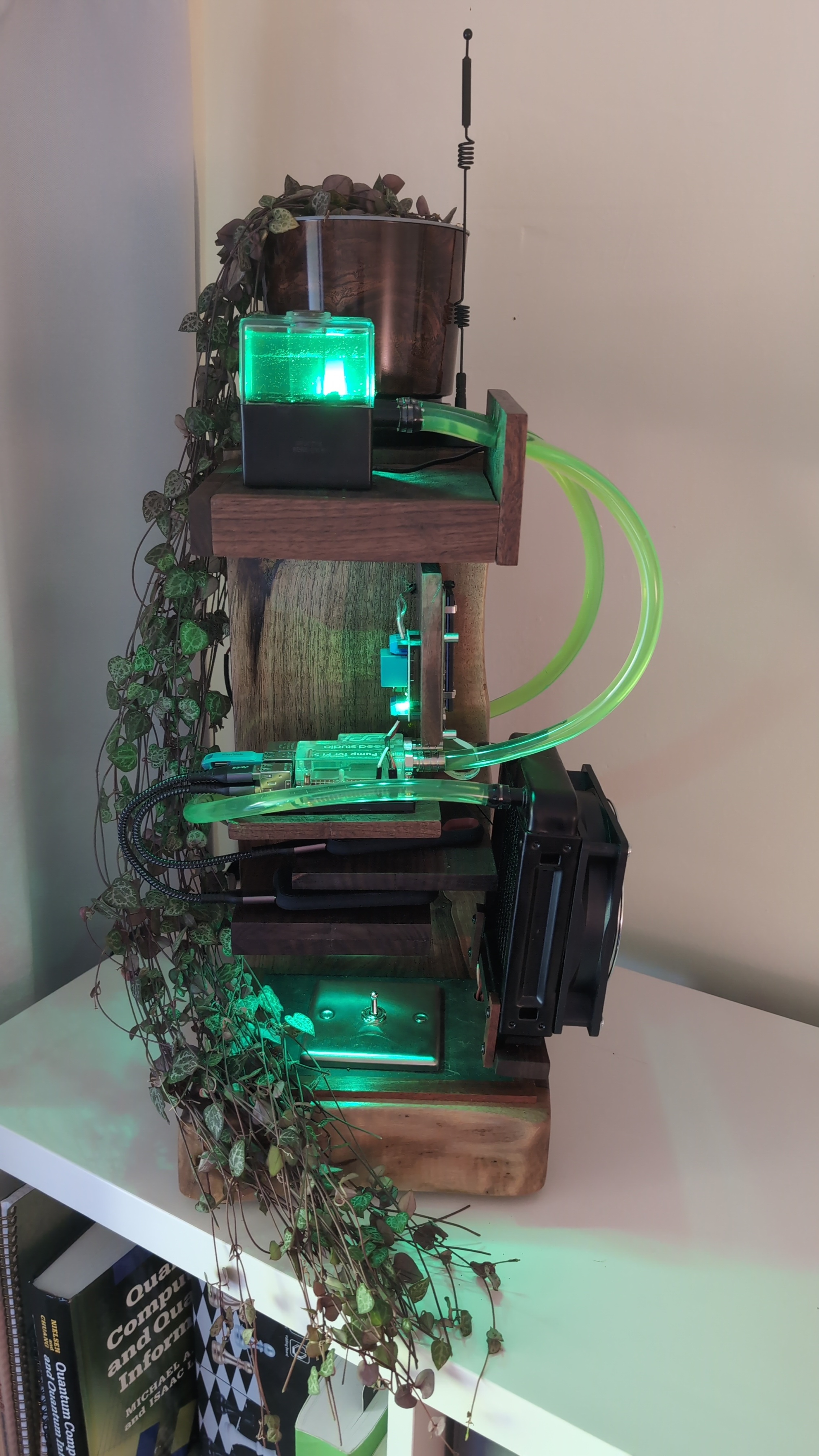 Water cooled Raspberry Pi treehouse stand (front)