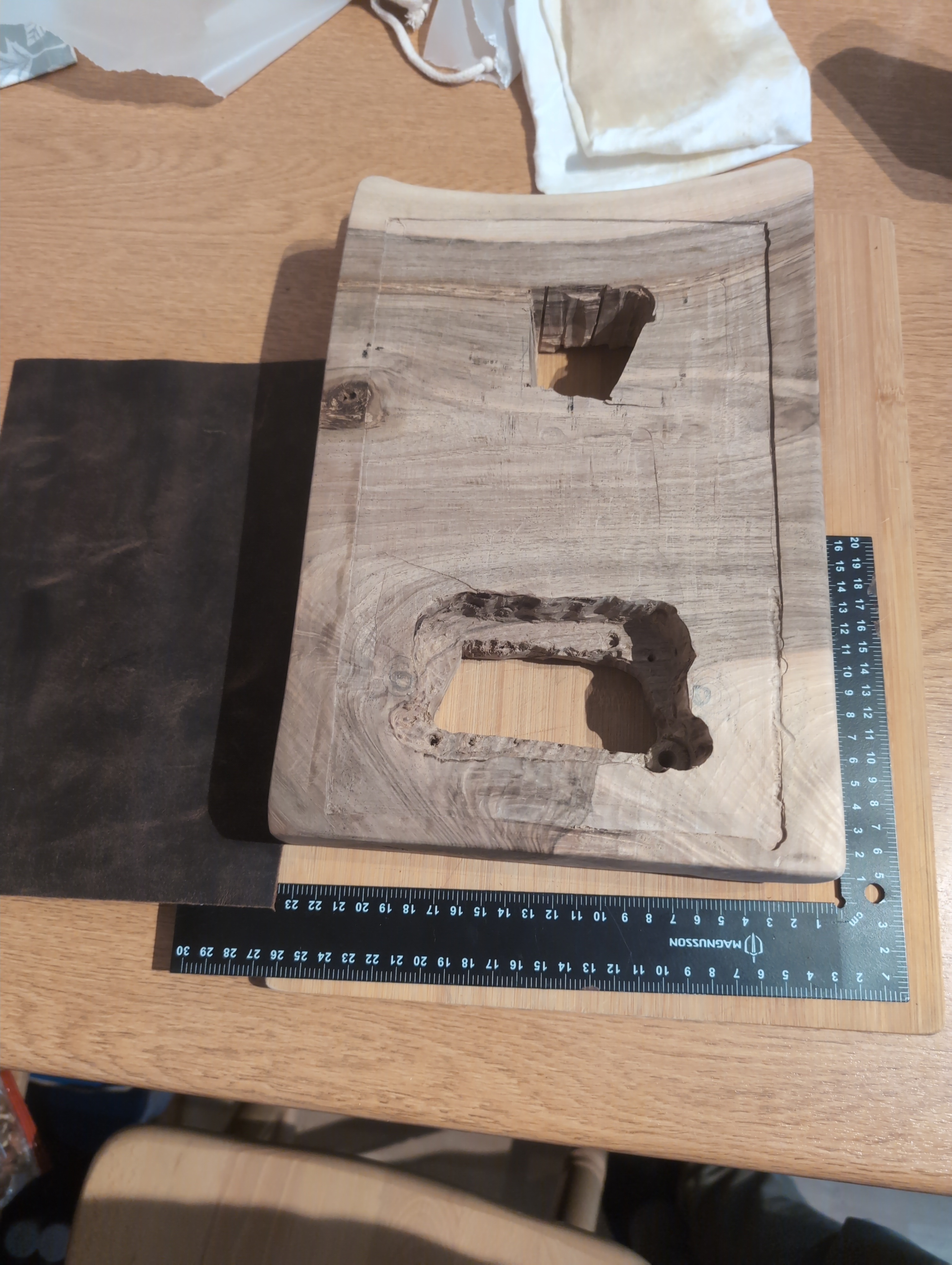 Shaping the base piece